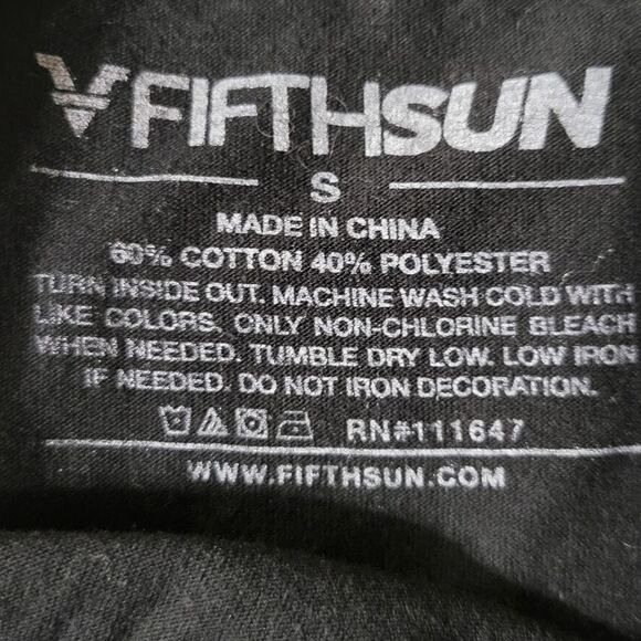 Fifth Sun Howling Wolf In The Desert Crewneck Black Short Sleeve Tee - Picture 5 of 11